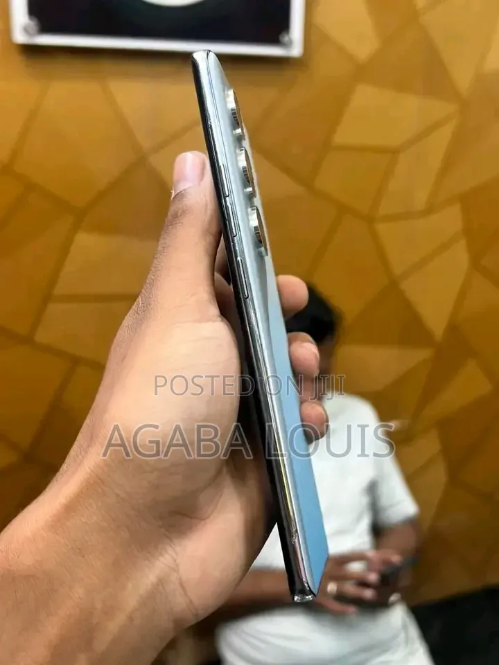 New Tecno Camon 40 Pro 5G 256 GB Blue