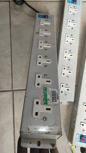 UK Used Heavy-Duty Olson 13A Power Distribution Units, 3250W Max.