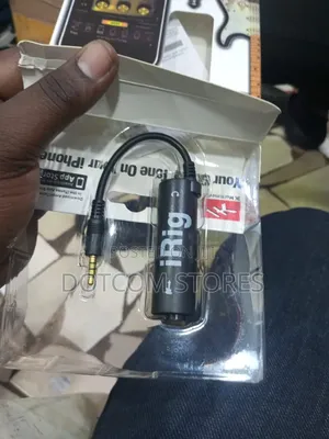 IK Multimedia AmpliTube iRig2 Guitar and Bass Interface Adapter