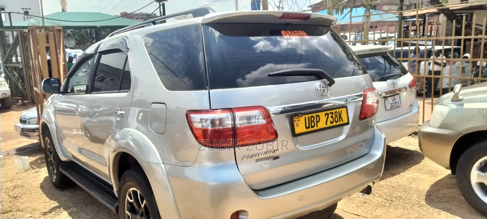 Toyota Fortuner 2010 Silver
