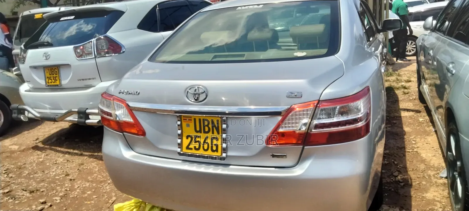 Toyota Premio 2010 Silver