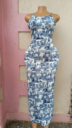 Elegant Blue and White Printed Bodycon Midi Dress