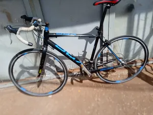 XRS Sports Bike Size 28 With 8 Gears, Light Aluminium Material
