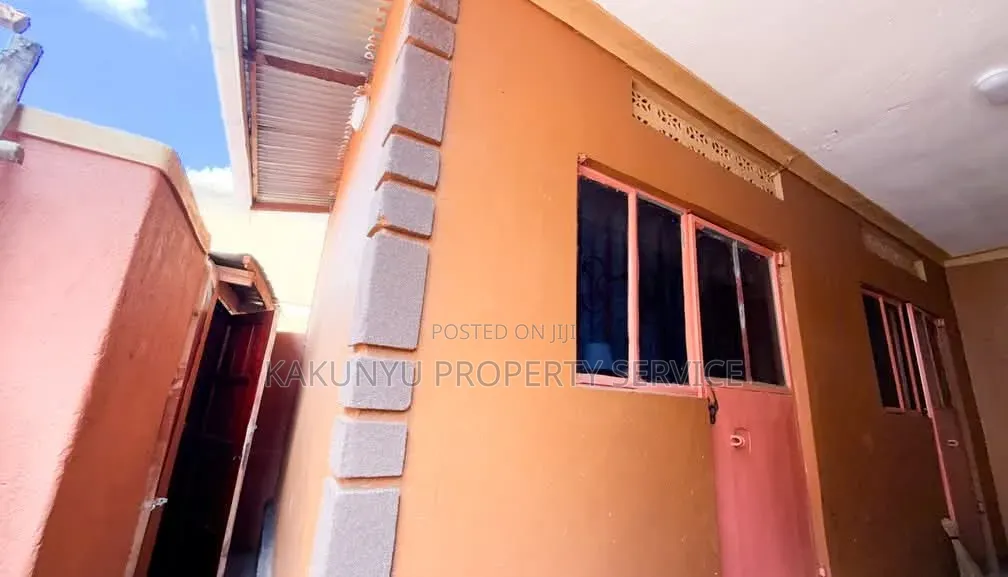 3 Single Shops Nansana Kabumbi