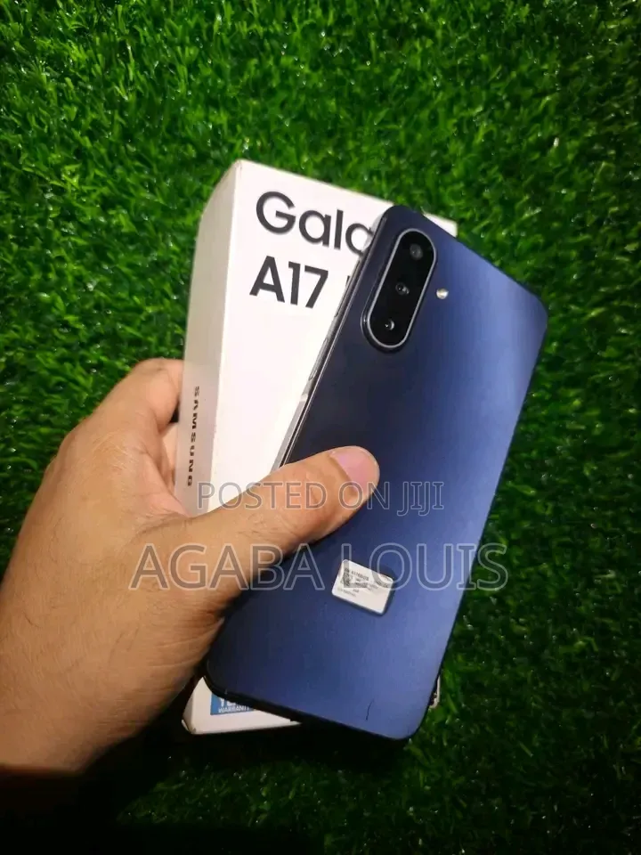 New Samsung Galaxy A17 5G 256 GB Blue