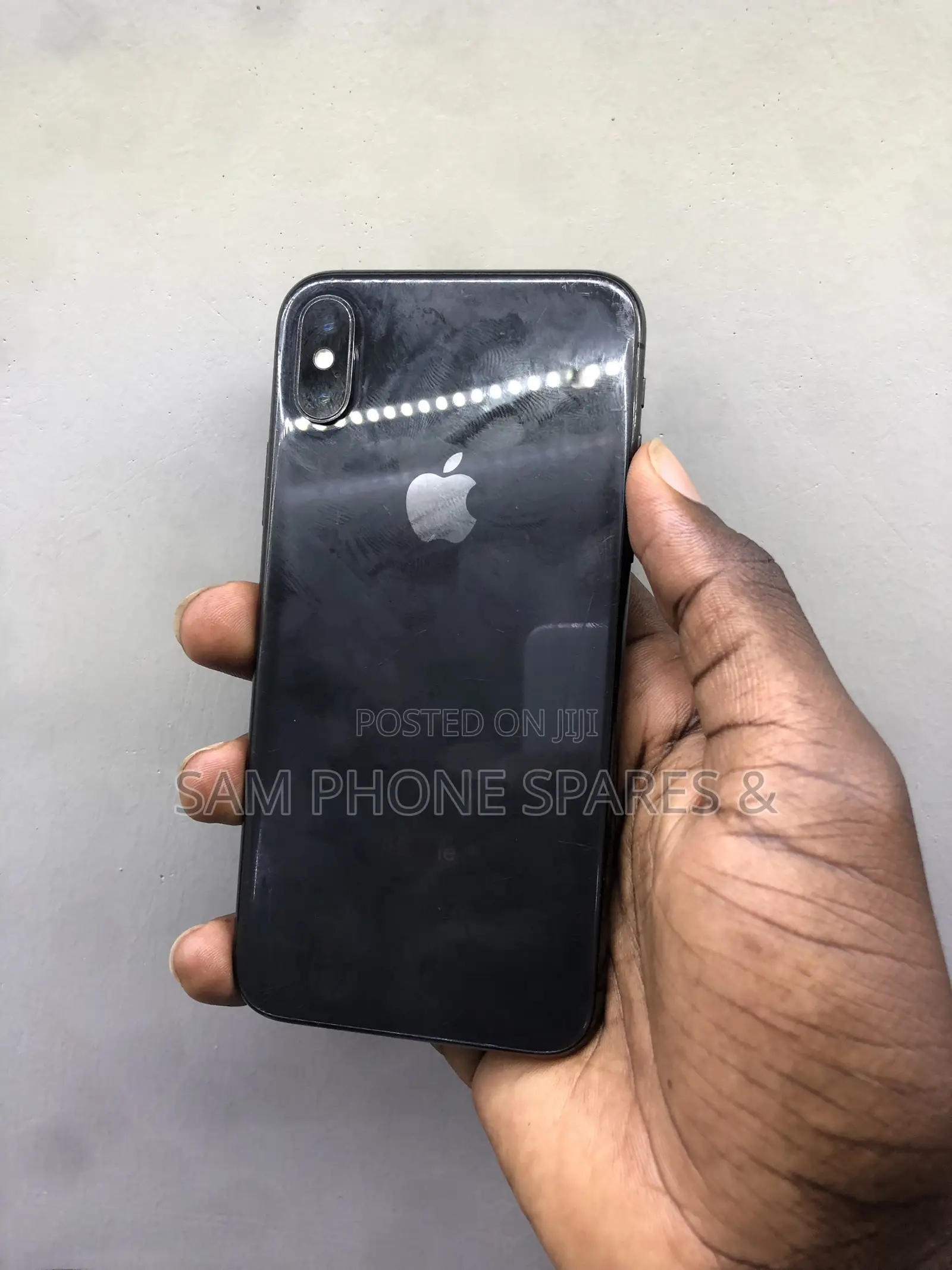 Apple iPhone X 64 GB Black