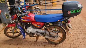 Bajaj CT 125X 2019 Red