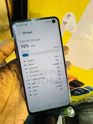 Samsung Galaxy S10e 128 GB Silver