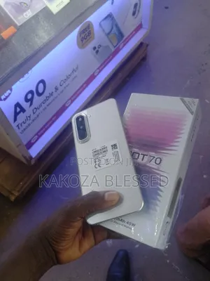 New Infinix Hot 70 128 GB Gray