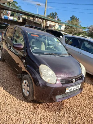 Toyota Passo 1.0 FWD 2015 Black