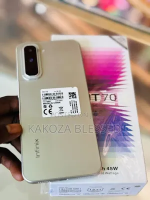 New Infinix Hot 70 128 GB Silver