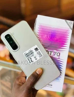 New Infinix Hot 70 128 GB Silver