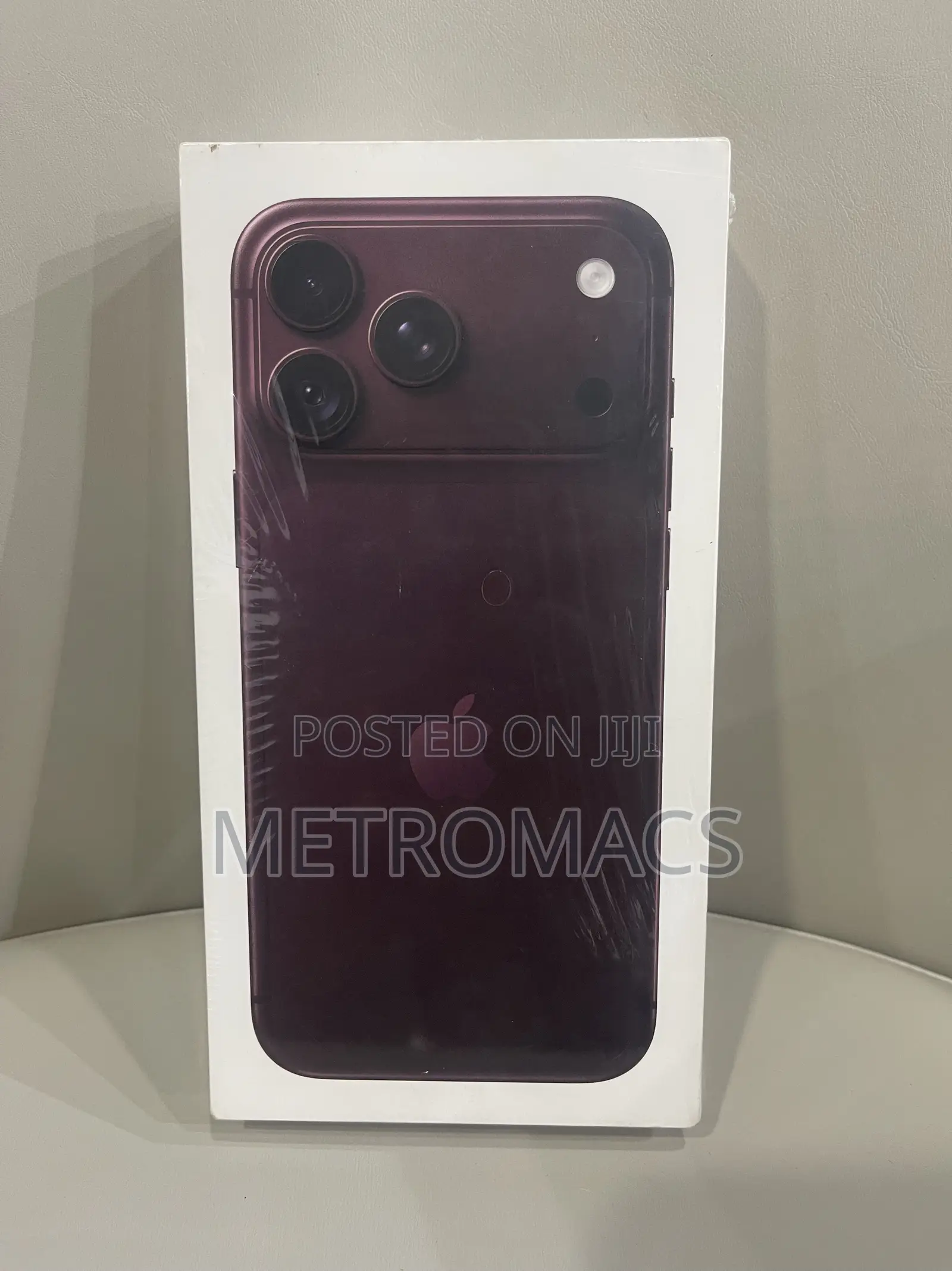 New Apple iPhone 18 Pro Max 1 TB Purple
