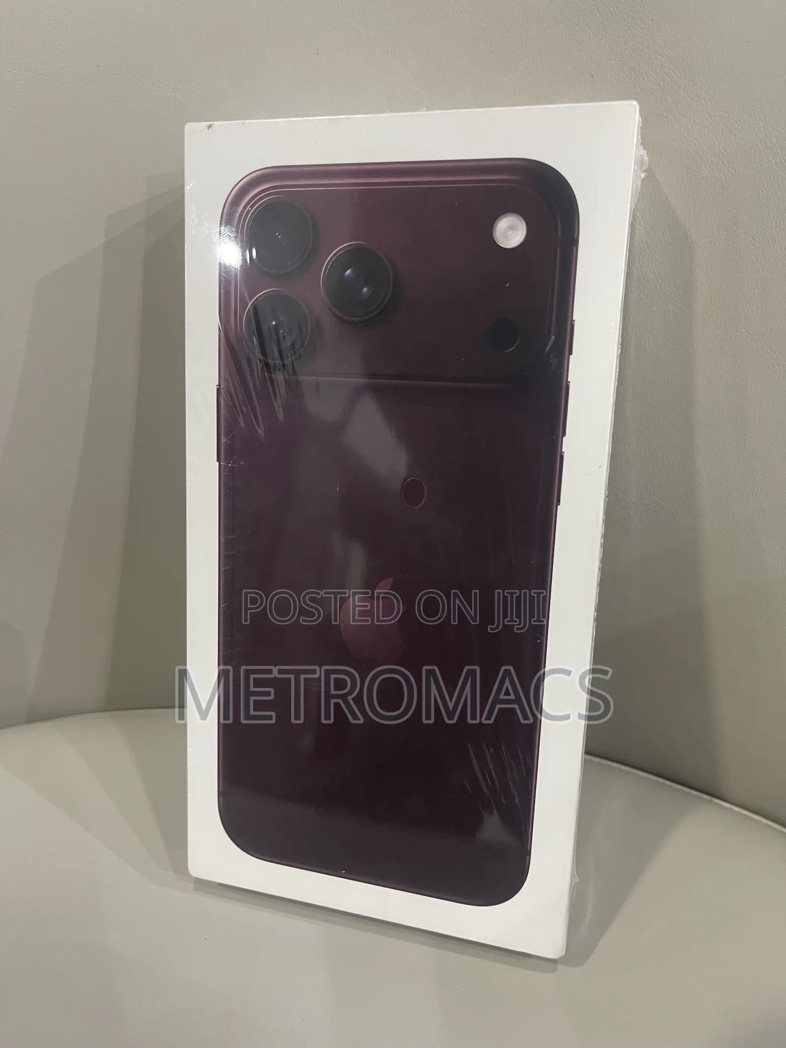 New Apple iPhone 18 Pro Max 1 TB Purple