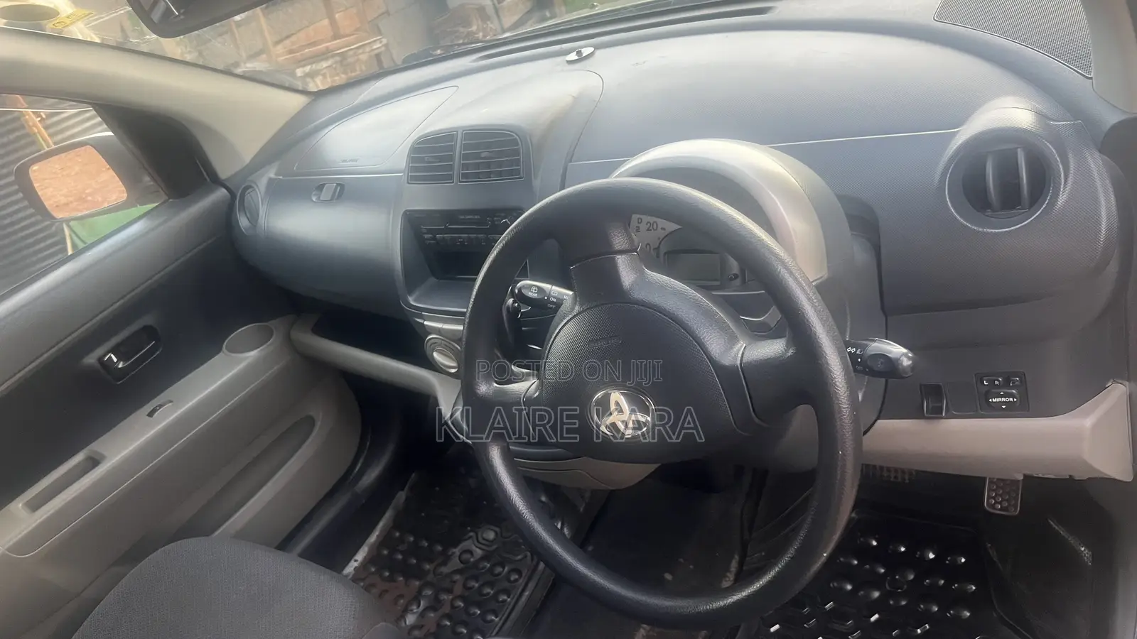 Toyota Passo 2006 Green