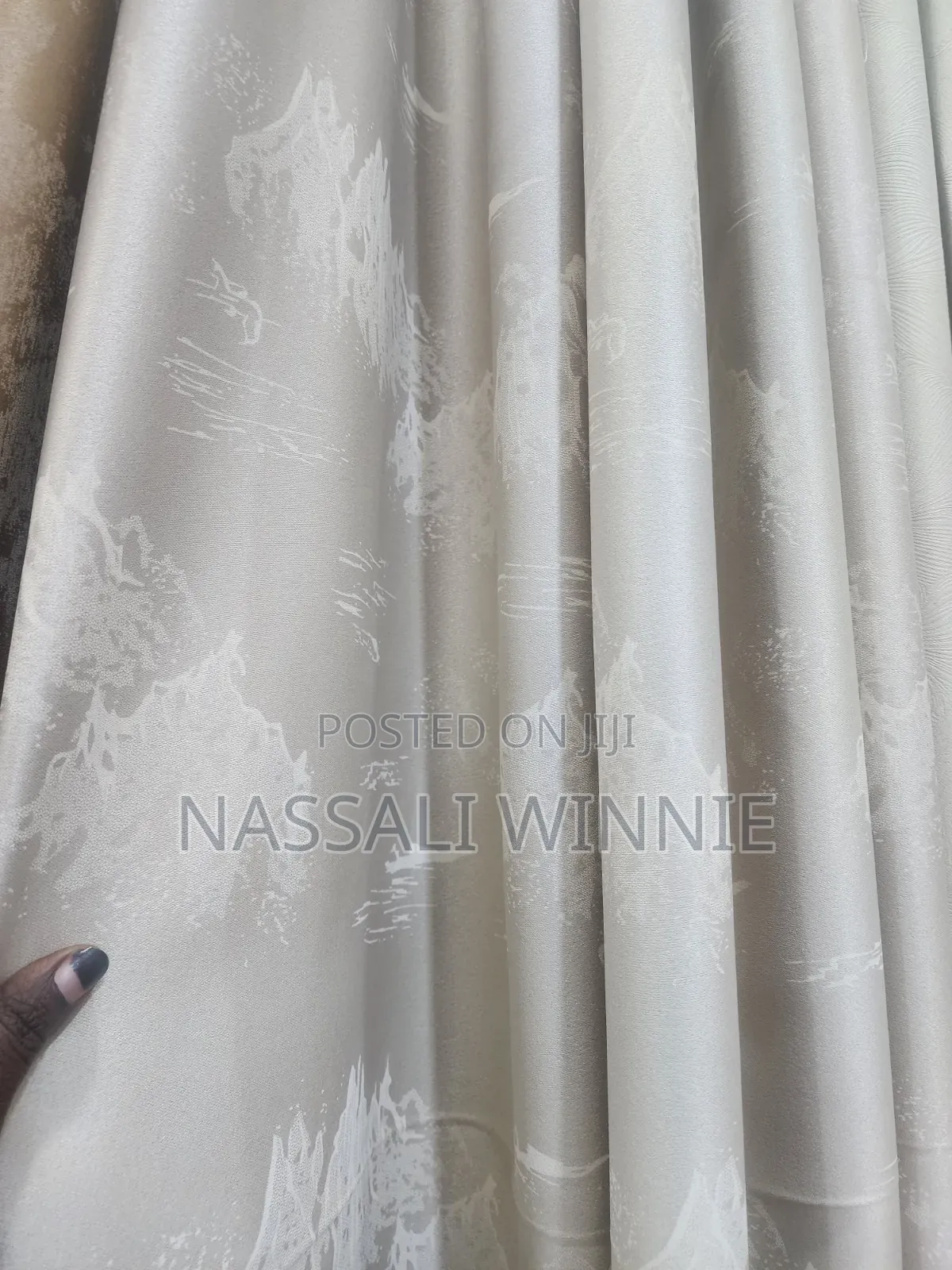 Beautiful Luxurious Curtains for All
