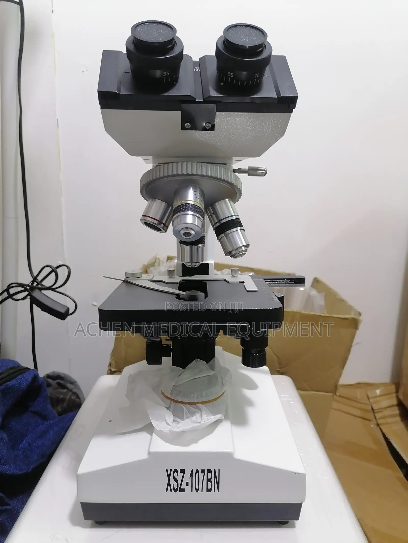 XSZ Microscope