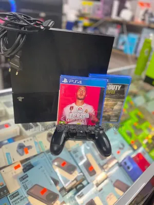 PS4 Standard Console: The Reason Your Sofa Gets Visitors Daily 