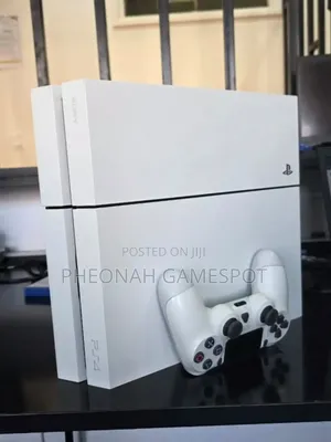 PS4 Standard: Your Friends Start Planning Weekends at Your Place 