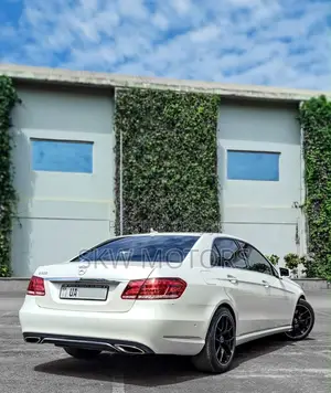Mercedes-Benz E300 2014 White