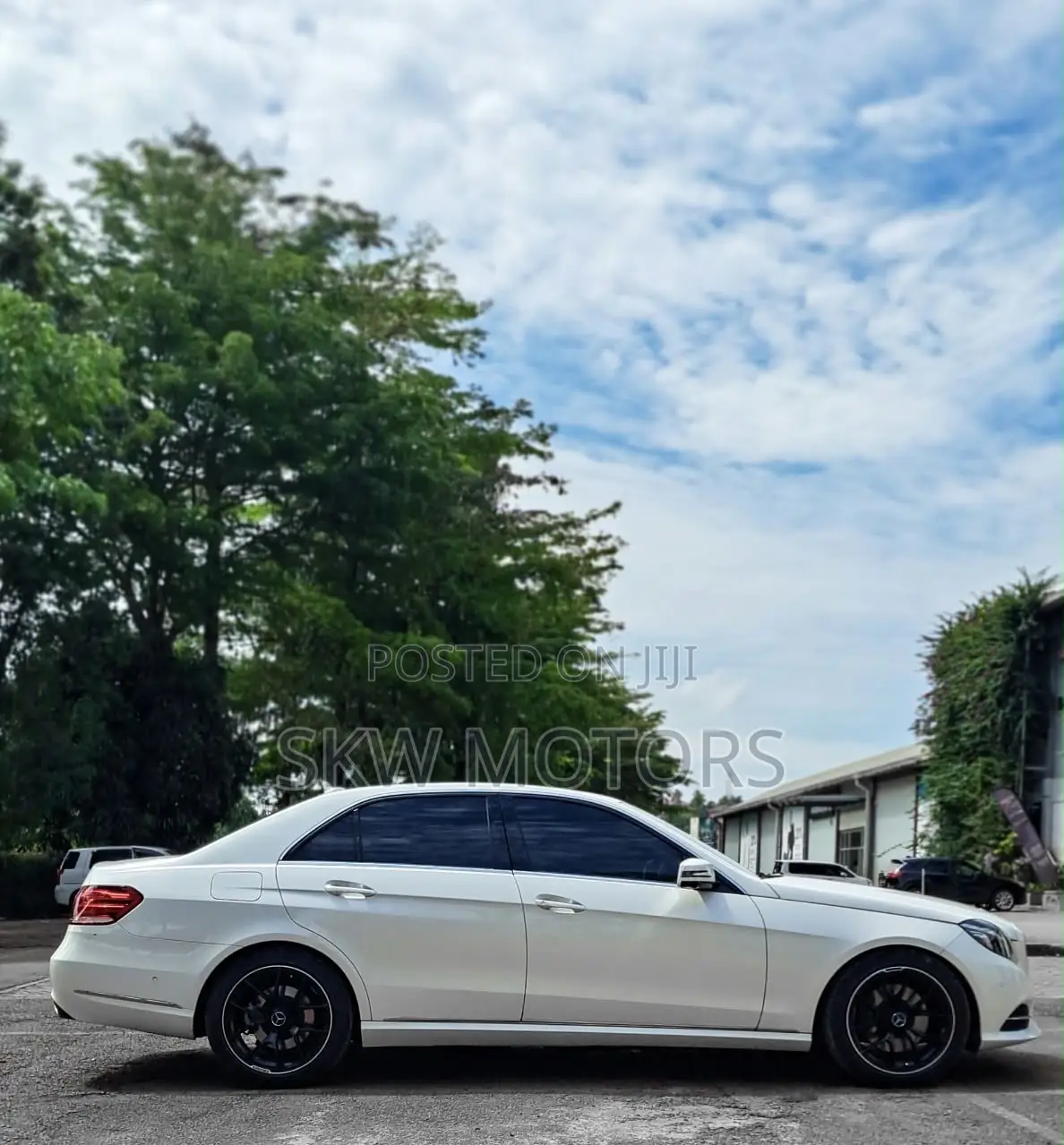Mercedes-Benz E300 2014 White