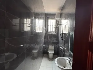 5bdrm Duplex in Munyonyo Kigo, Central Division for rent