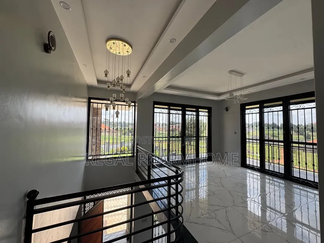 5bdrm Duplex in Munyonyo Kigo, Central Division for rent