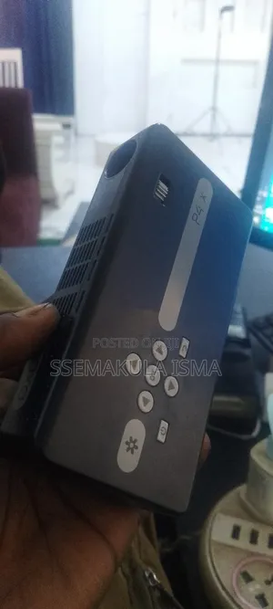 P4X Good Projector With Good Display and Resolution
