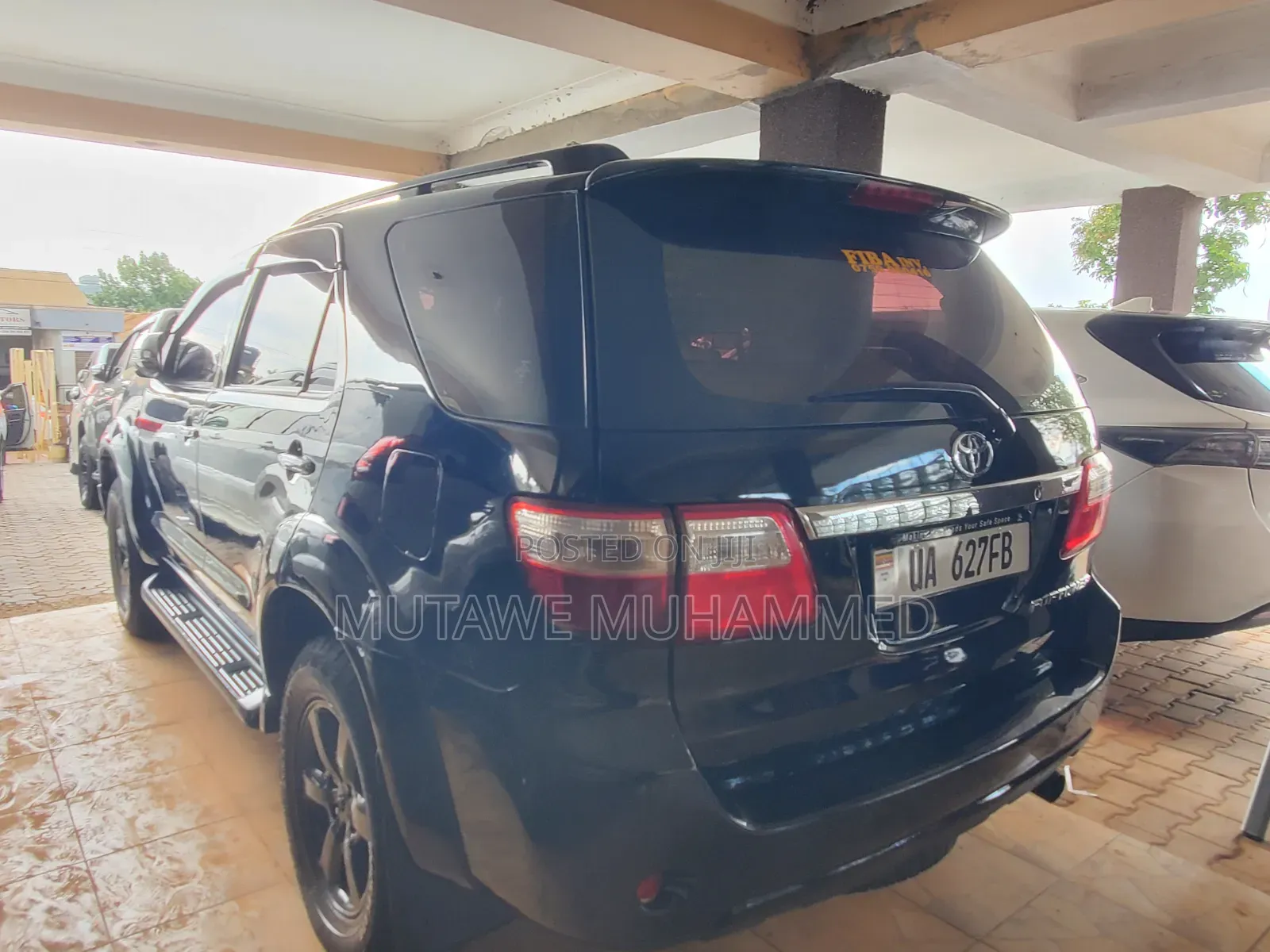 Toyota Fortuner 2013 Black