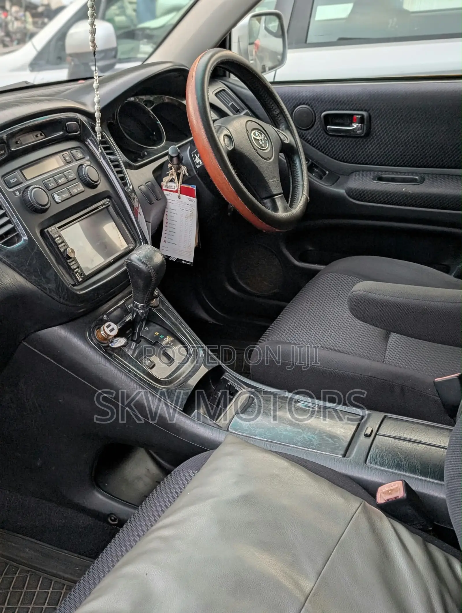 Toyota Kluger 2006 Silver