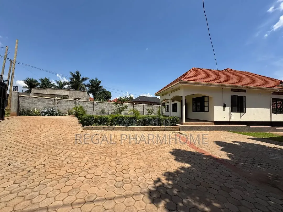 4bdrm Bungalow in Mmunyonyo Kigo, Central Division for rent