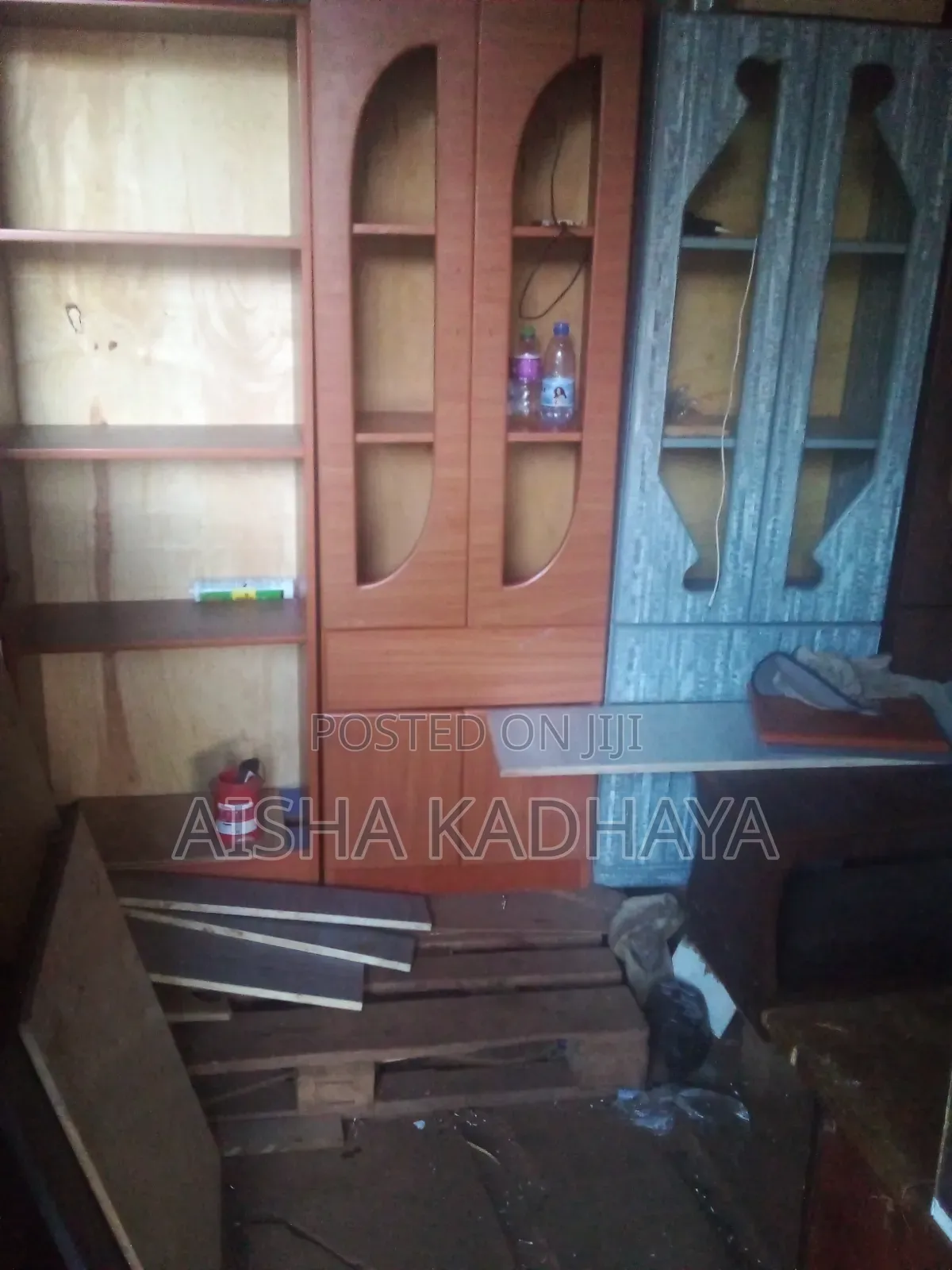 Wordrobe Shoe Rack and TV Stand