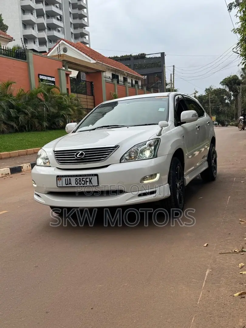 Toyota Harrier 2009 White