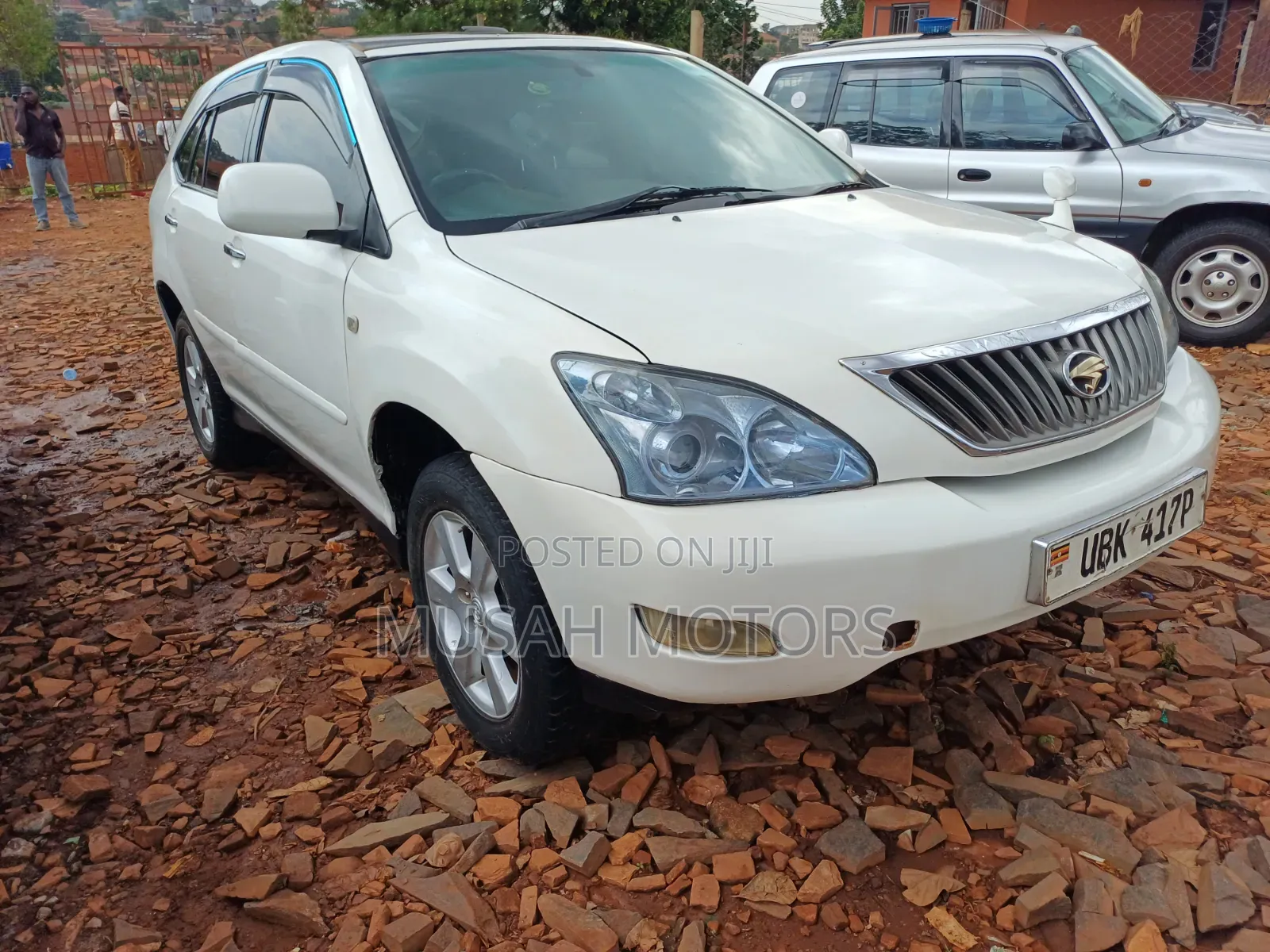 Toyota Harrier 2.4 2009 White