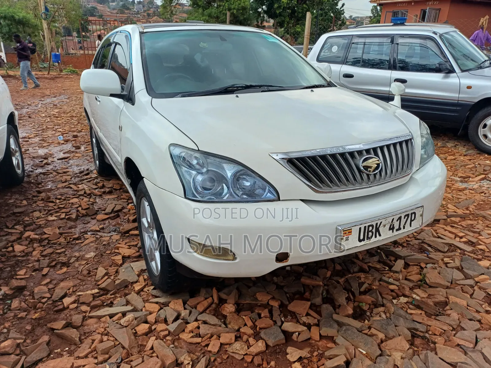 Toyota Harrier 2.4 2009 White
