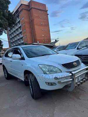 Toyota Harrier 2010 White