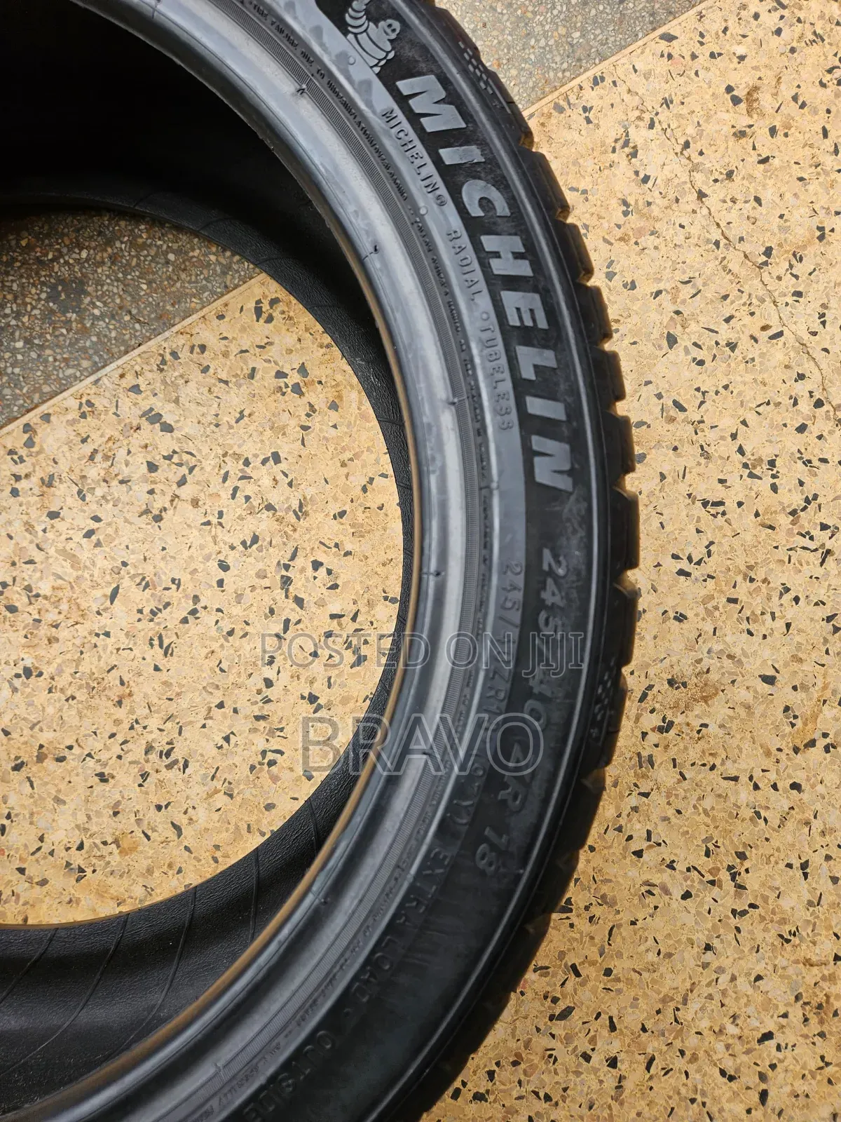 Japan Tyres Best Condition 245/40r18