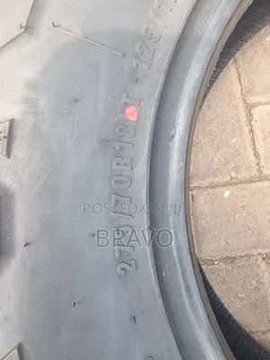 275/70r18 Yusta a/T Tires