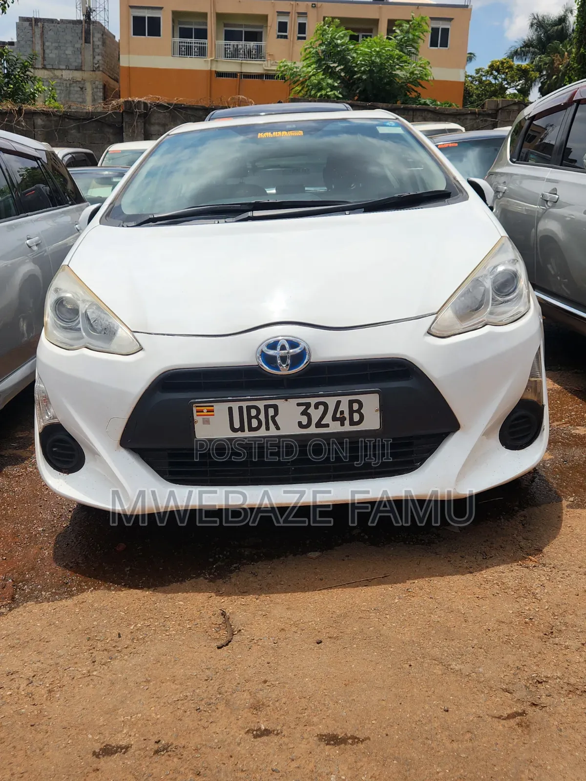 Toyota Aqua 2011