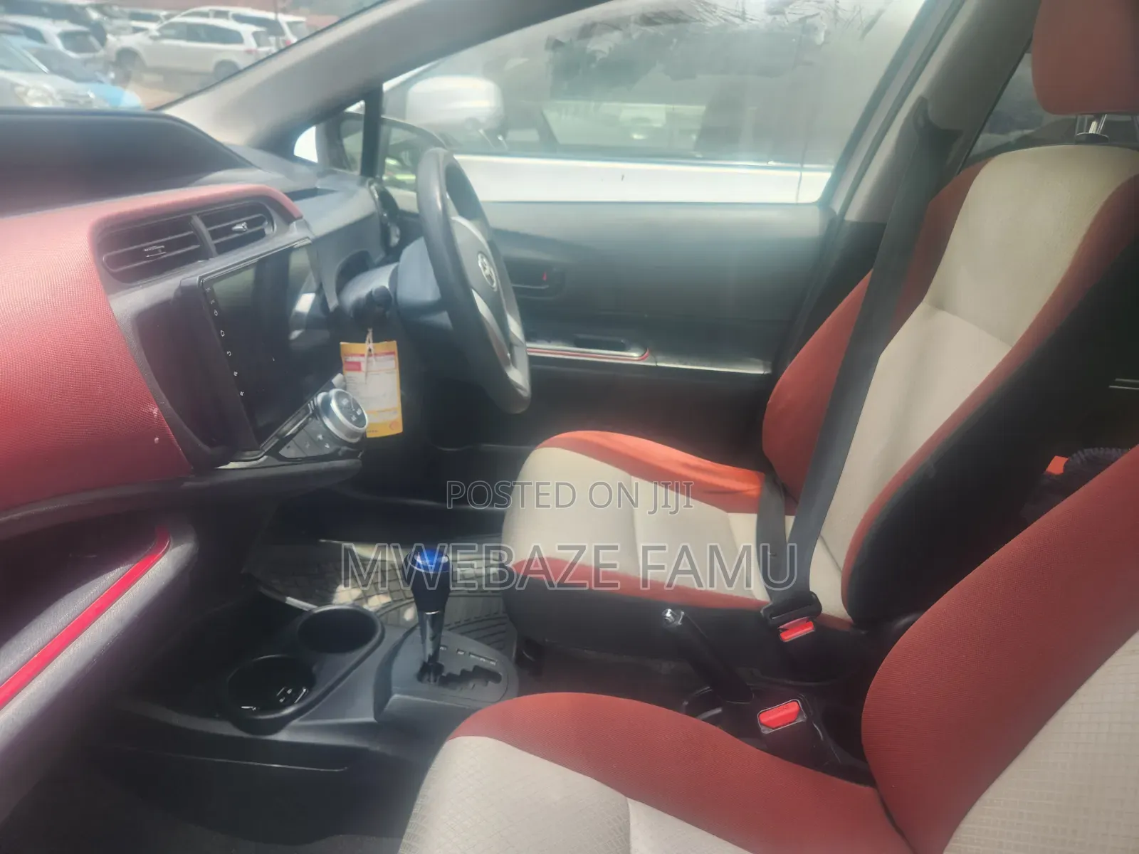 Toyota Aqua 2011