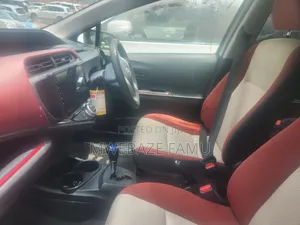 Toyota Aqua 2011
