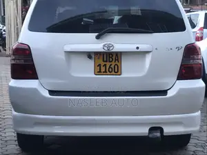 Toyota Kluger 2008 White