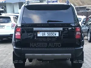 Toyota Land Cruiser Prado 2025 Black