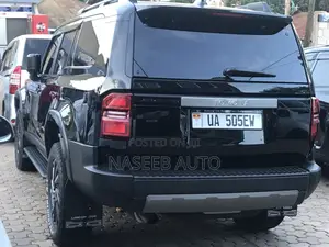 Toyota Land Cruiser Prado 2025 Black