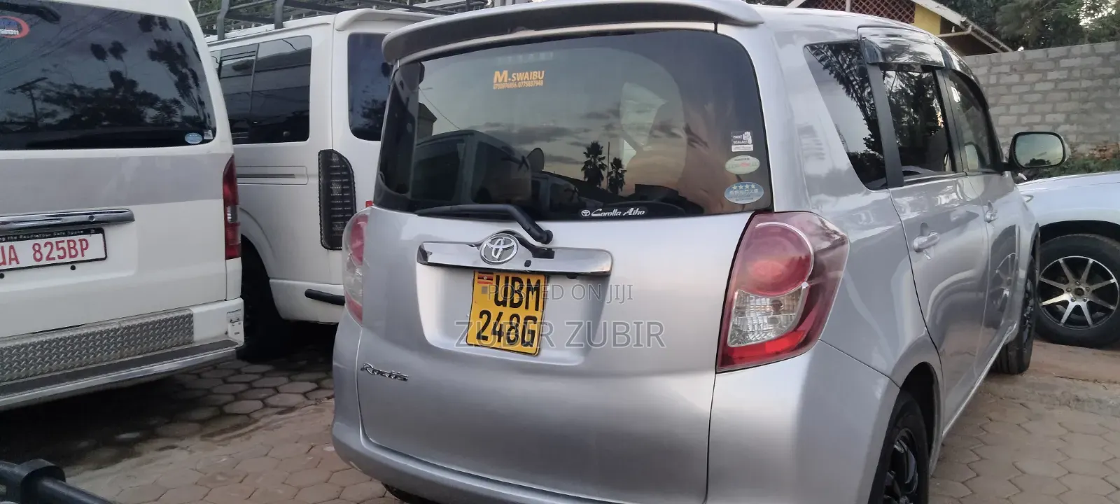 Toyota Ractis 2015 Silver
