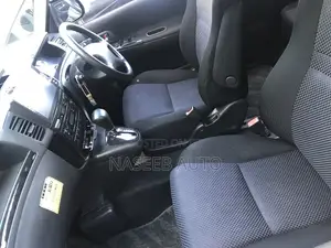 Toyota Corolla Spacio 2006 Silver