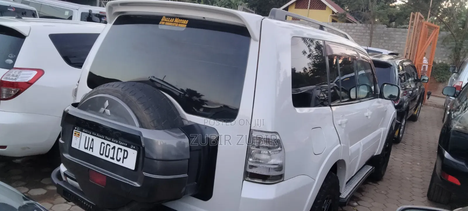 Mitsubishi Pajero 2010 White