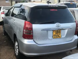 Toyota Wish 2007 Silver