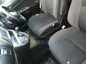 Toyota Wish 2007 Silver