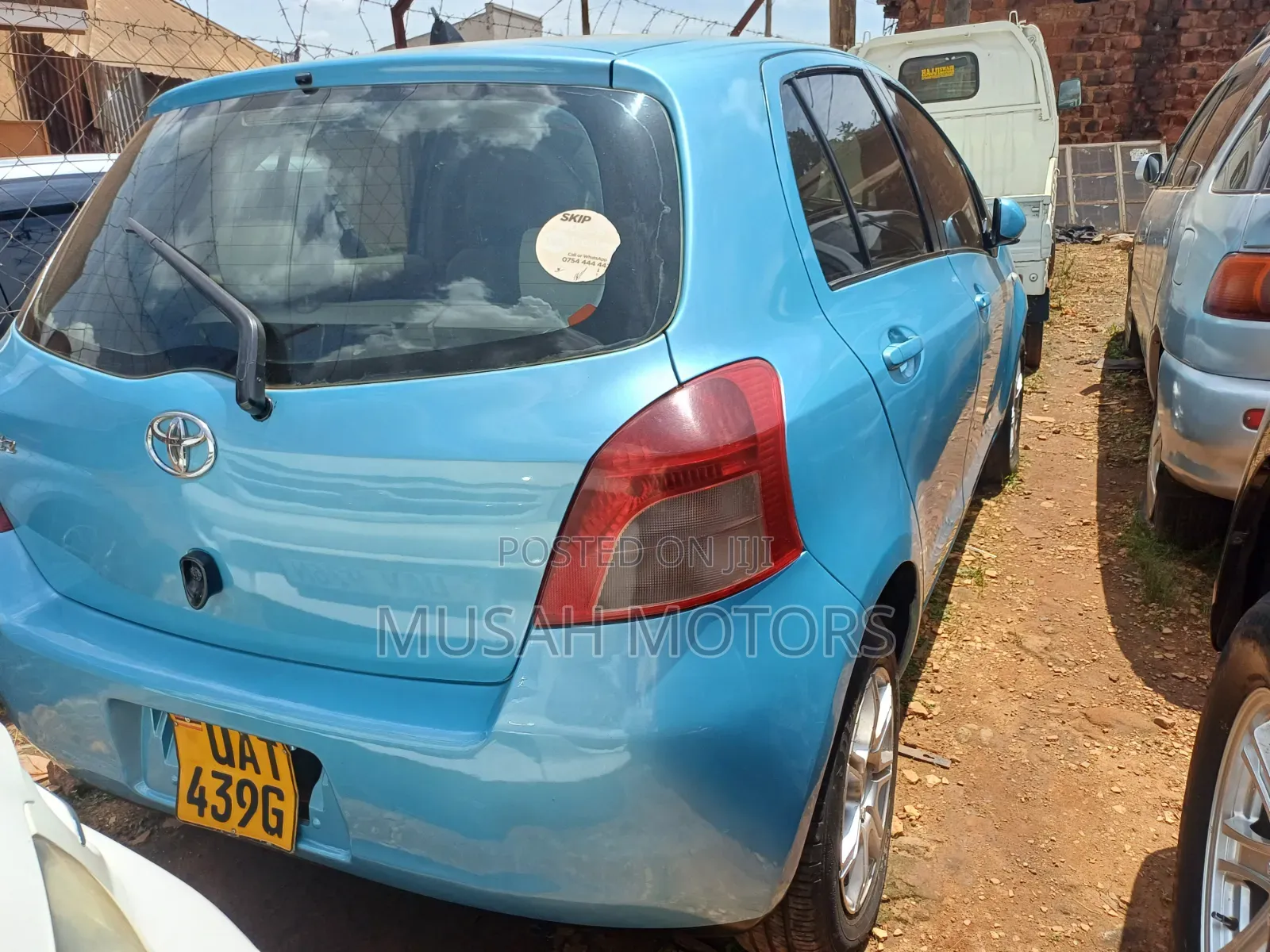 Toyota Vitz 2008 Blue